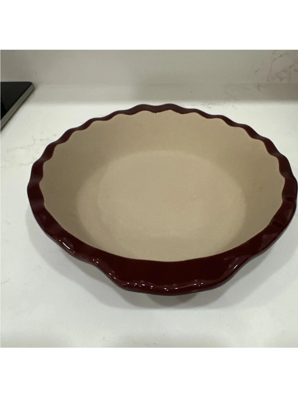 The Pampered Chef Family Heritage Deep Dish Pie Plate CRANBERRY Scalloped Edge